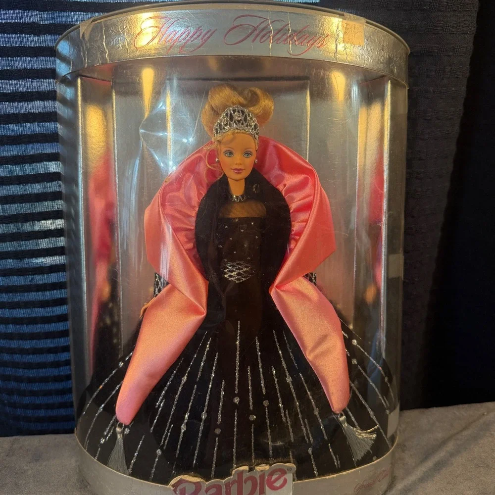 Mattel 1998 Happy Holidays Barbie Special Edition Black Pink Gown 20200 Vintage